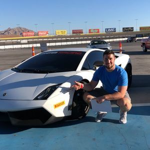 Meet your Posher, Alex